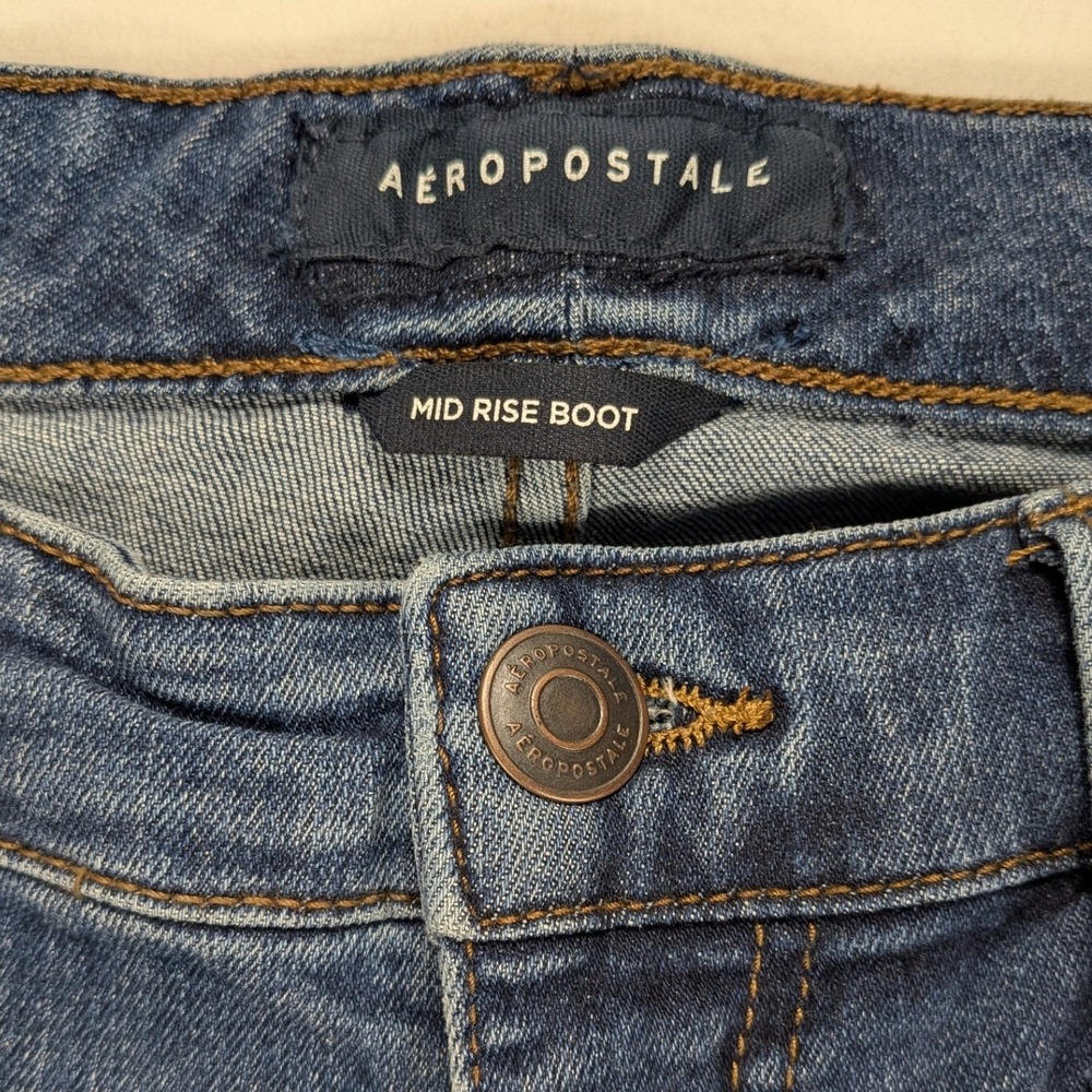 Aeropostale Jeans Women's Blue Denim 12 Short Bootcut Mid-Rise Stretch Y2K EUC - Picture 5 of 12